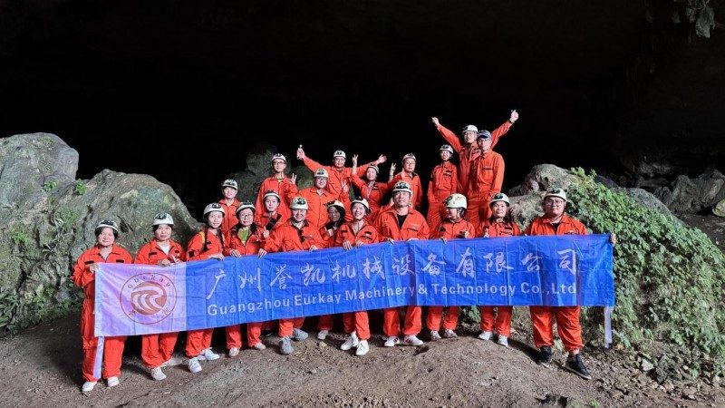 Відлуння з глибини печери: взаємна зустріч з природою та членами команди