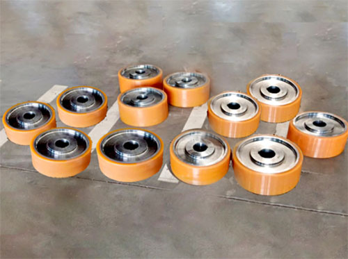 Overhead crane wheel